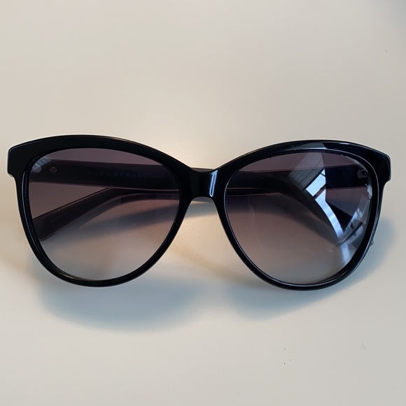 Marc by Marc Jacobs Cat Eye Sunglasses - Picture 3 of 4